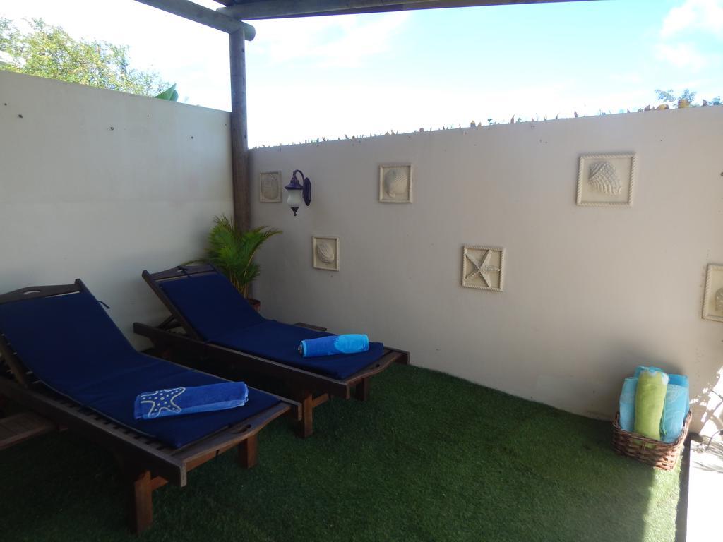 Blue Pearl Resort La Gaulette Exteriör bild